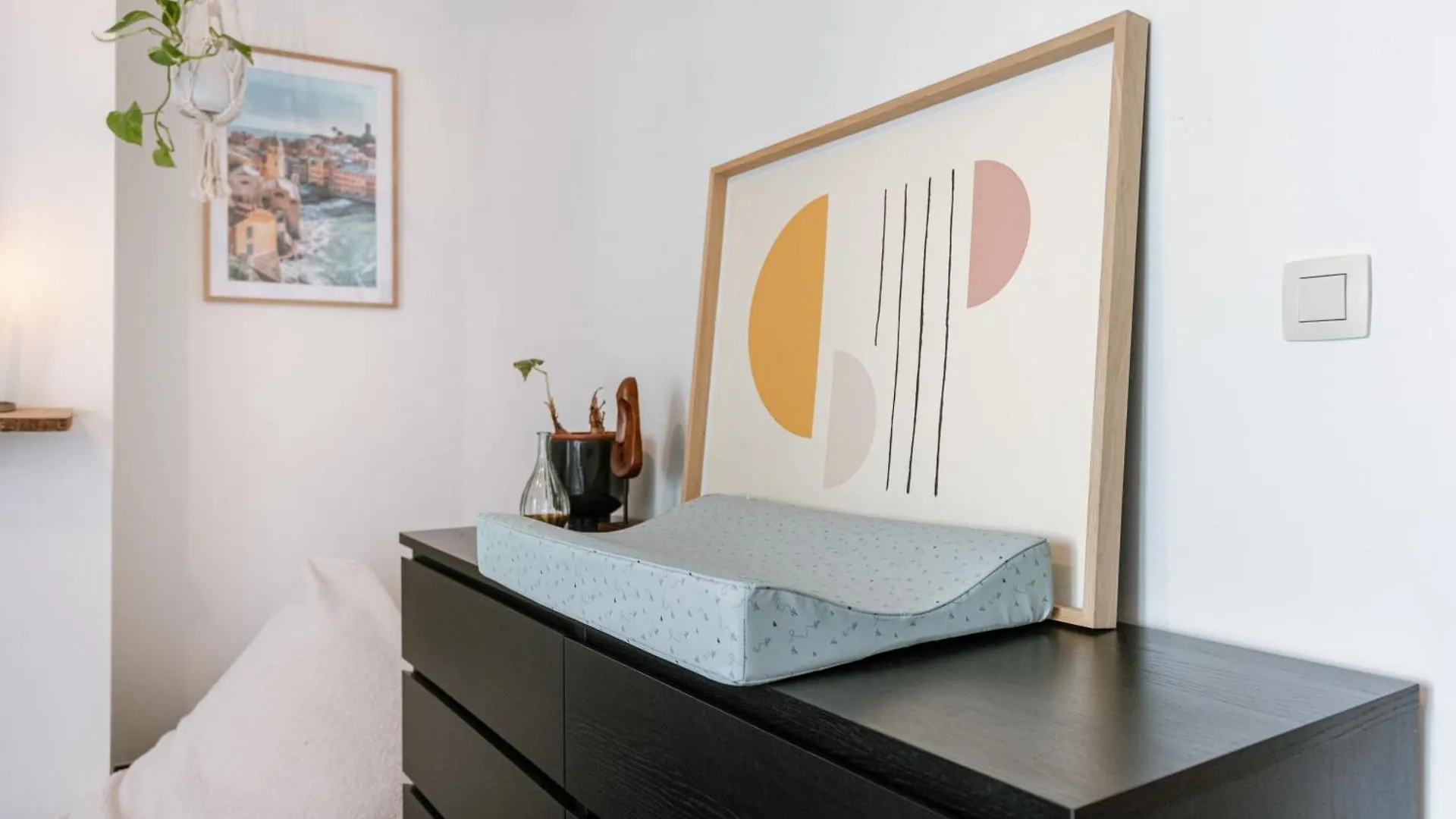 Right In The City Center Your Ghent Getaway Lägenhet